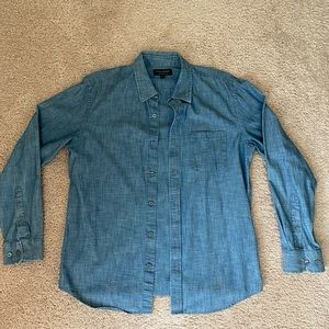 Banana Republic Men’s casual button down Size M
